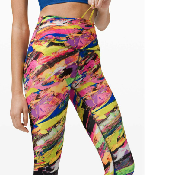 Lululemon Wunder Train High-Rise Tight 25"
Catalyst Multi Size 4 - Picture 3 of 4